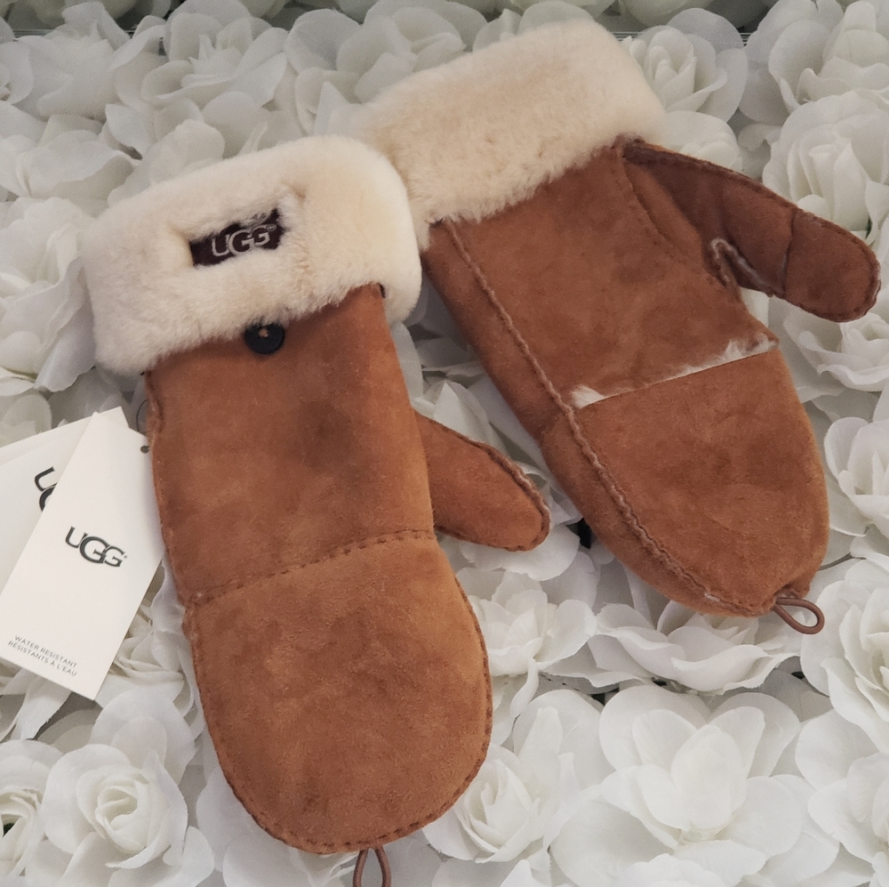 UGG Shearling Gloves